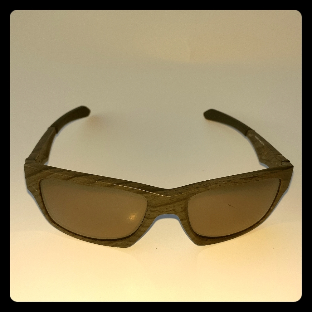 Oakley Jupiter squared woodgrain sunglasses